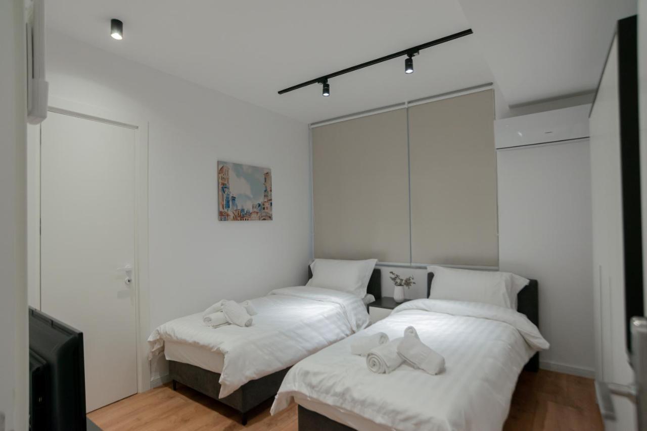 La Gioia Apartment Тирана Экстерьер фото