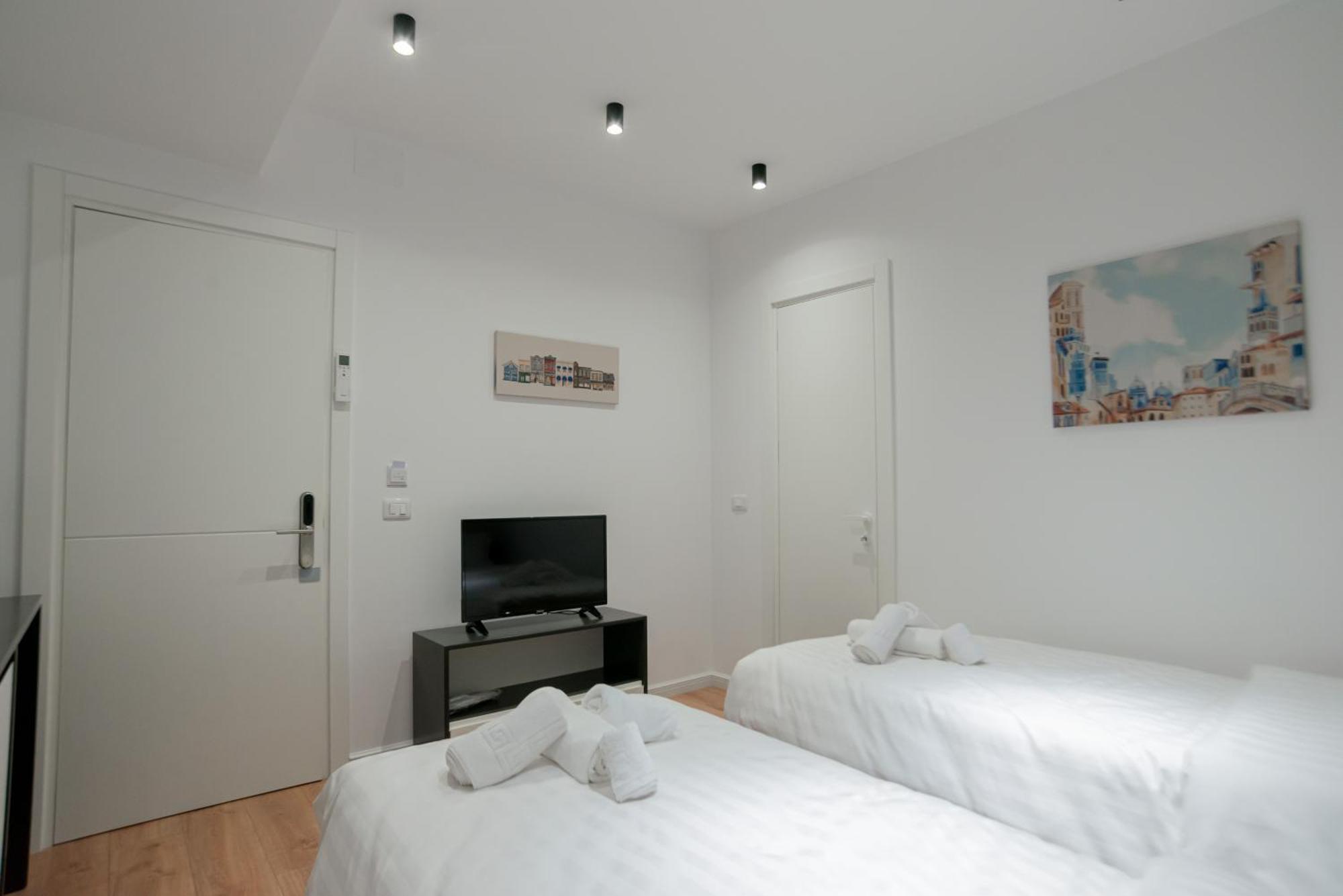 La Gioia Apartment Тирана Экстерьер фото