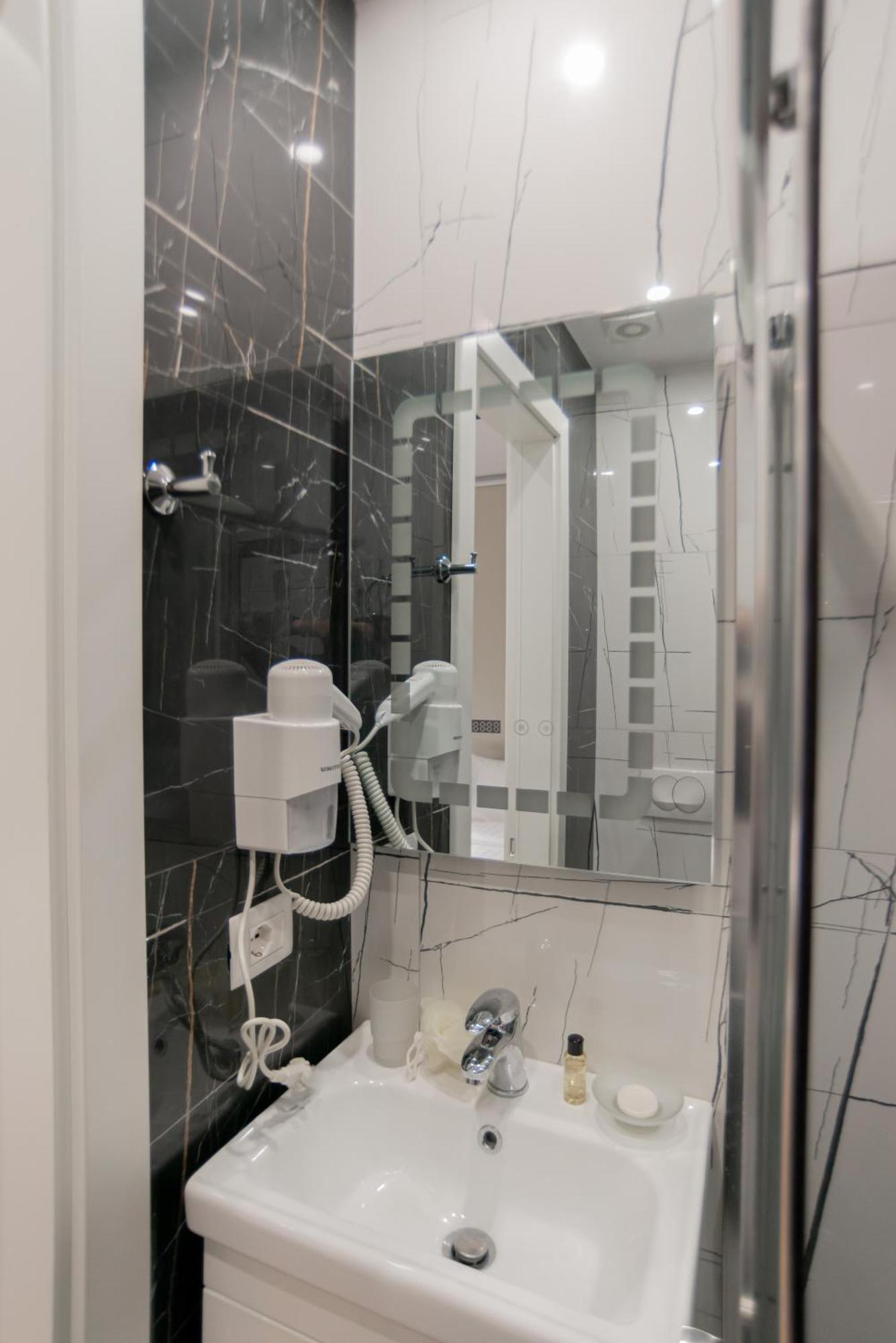 La Gioia Apartment Тирана Экстерьер фото