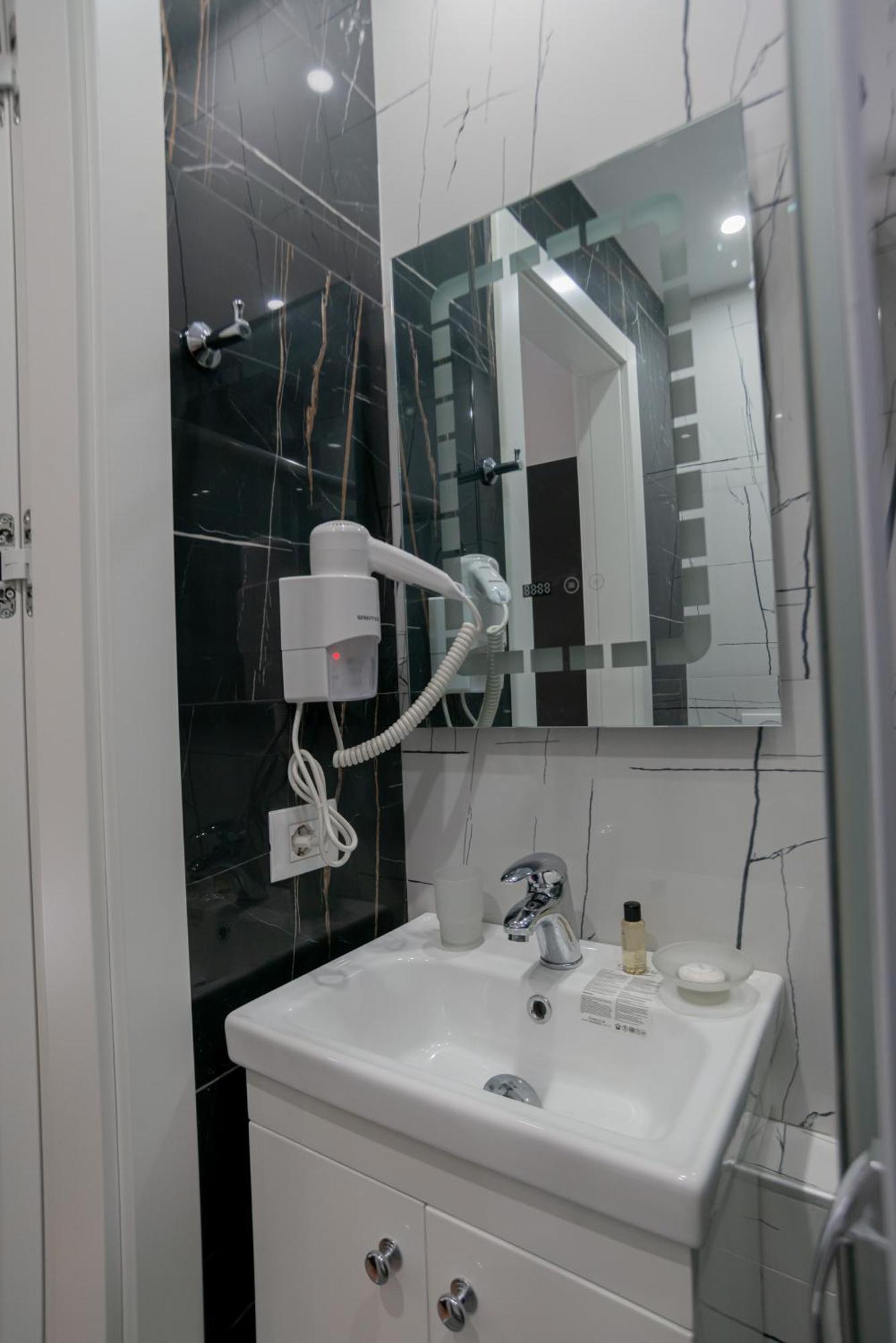 La Gioia Apartment Тирана Экстерьер фото